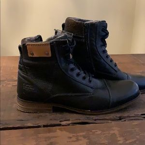 LIKE NEW MENS BULLBOXER BOOTS SIZE 12